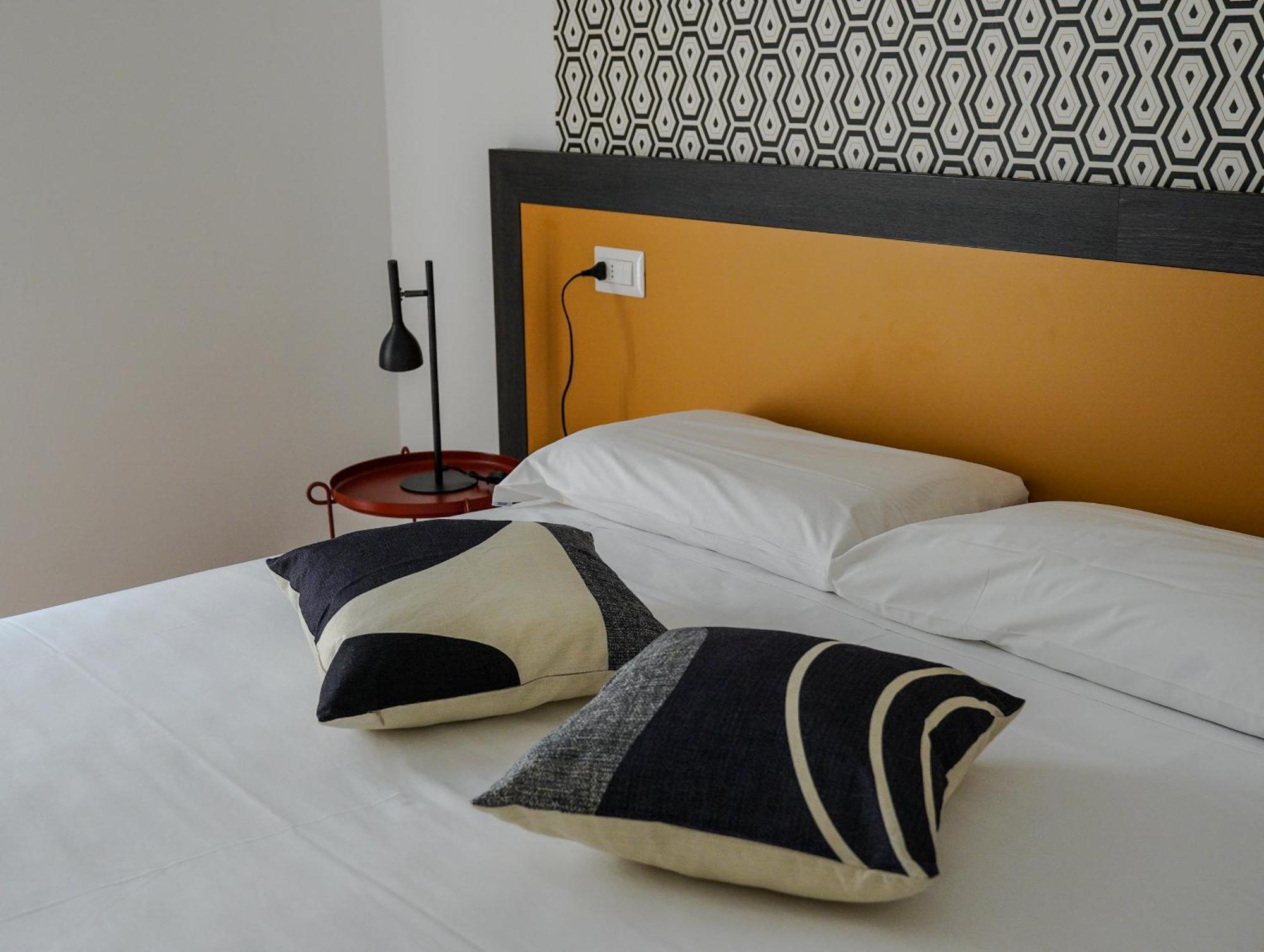 Feel - Mille Suites Bergamo Exteriér fotografie